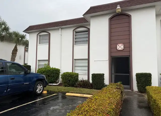 Property at 2828 Jackson St Unit C5, Fort Myers, FL, 33901, 2 beds, 2 baths, [object Object]