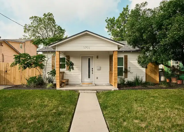 Property at 3703 Thompson St, Austin, TX, 78702, 2 beds, 1 bath, [object Object]