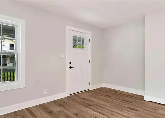 Property at 36 Myrtle St, Gainesville, GA, 30501, 2 beds, 2 baths, [object Object]