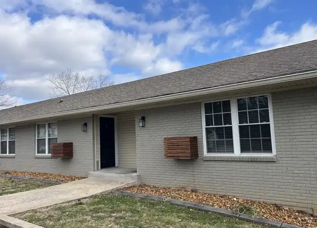 Property at 115 Walnut St Unit 16, Clarksville, TN, 37042, 1 bed, 1 bath, [object Object]