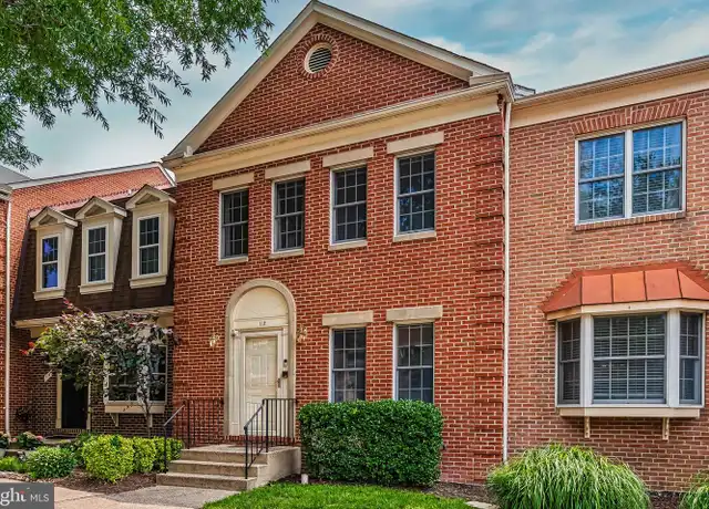 Property at 112 Gretna Green Ct, Alexandria, VA, 22304, 3 beds, 3.5 baths, [object Object]