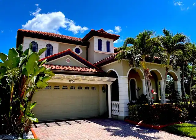 Property at 3706 80th Dr E, Sarasota, FL, 34243, 3 beds, 3.5 baths, [object Object]