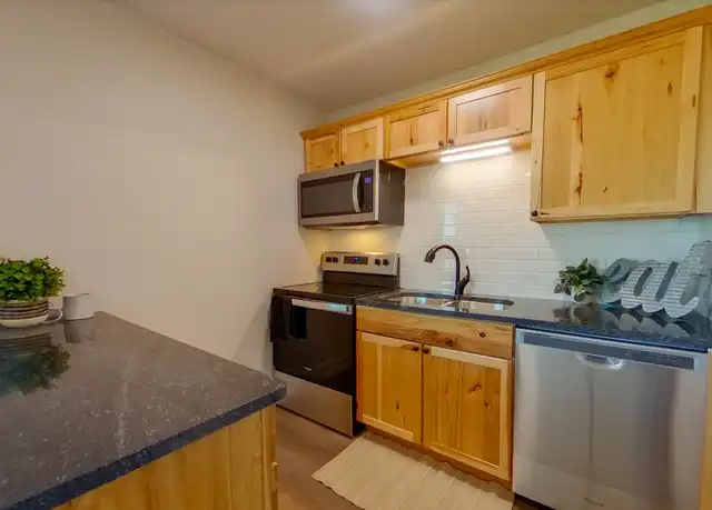 Property at 803 Allison Ave Unit 8, Manhattan, KS, 66502, 2 beds, 1 bath, [object Object]