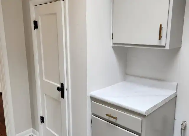 Property at 510 Saint Joseph St, Rapid City, SD, 57701, 1 bed, 1 bath, [object Object]
