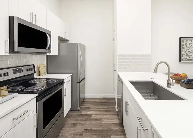 Property at Camden Manor Park - 4000 Manor Club Dr, Raleigh, NC, 27612, 0 beds, 1 bath, [object Object]