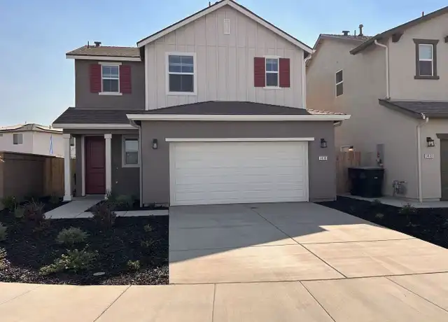 Property at 3030 N Martin St, Visalia, CA, 93291, 3 beds, 2.5 baths, [object Object]