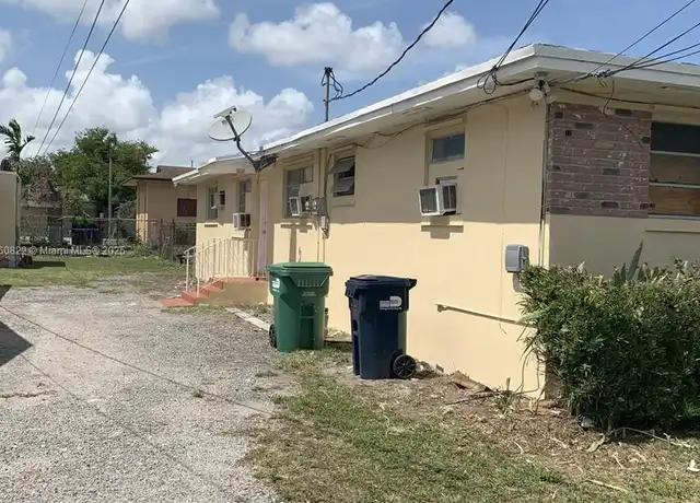 Property at 1725 NW 59th St Unit 3, Miami, FL, 33142, 2 beds, 1 bath, [object Object]