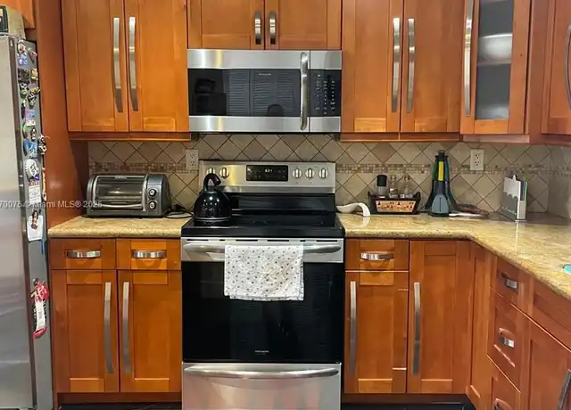 Property at 14253 SW 96th Ter, Miami, FL, 33186, 3 beds, 2.5 baths, [object Object]