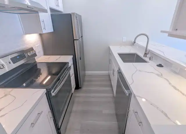 Property at 1120 Douglas Ave Unit 09, Burlingame, CA, 94010, 1 bed, 1 bath, [object Object]