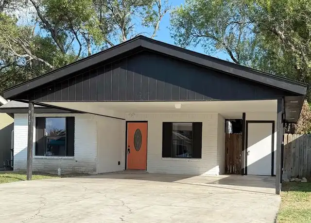 Property at 917 Sundance St, New Braunfels, TX, 78130, 3 beds, 2 baths, [object Object]