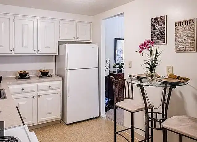 Property at Normandy Towers - 24801 Lake Shore Blvd, Euclid, OH, 44123, 1 bed, 1 bath, [object Object]