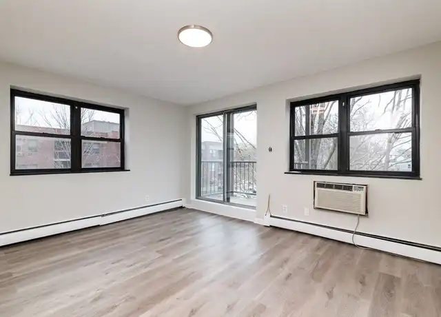 Property at 4925 Washington St, Boston, MA, 02132, 1 bed, 1 bath, [object Object]