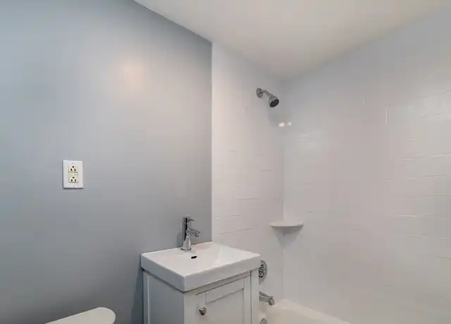 Property at 4925 Washington St, Boston, MA, 02132, 1 bed, 1 bath, [object Object]