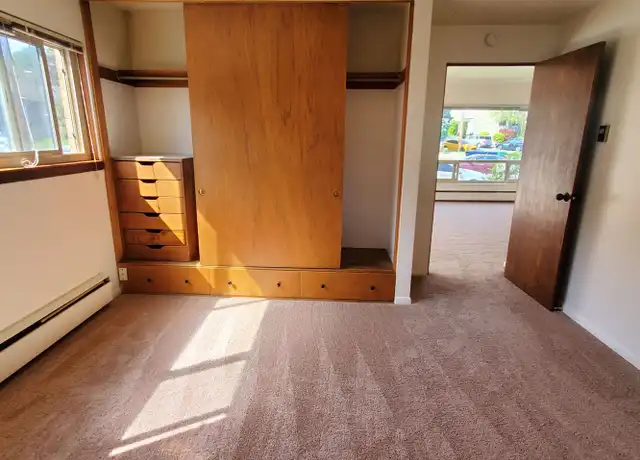 Property at 2269 NE 53rd St Unit 04, Seattle, WA, 98105, 1 bed, 1 bath, [object Object]
