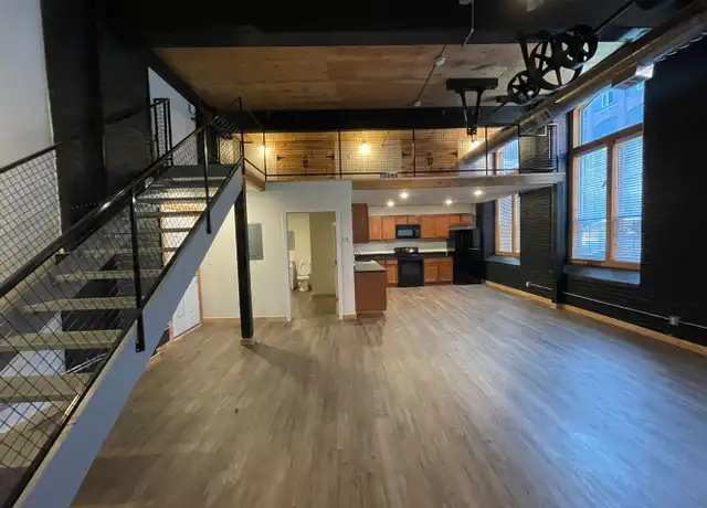 Property at 173 Weeden St Unit 102, Pawtucket, RI, 02860, 0 beds, 1 bath, [object Object]