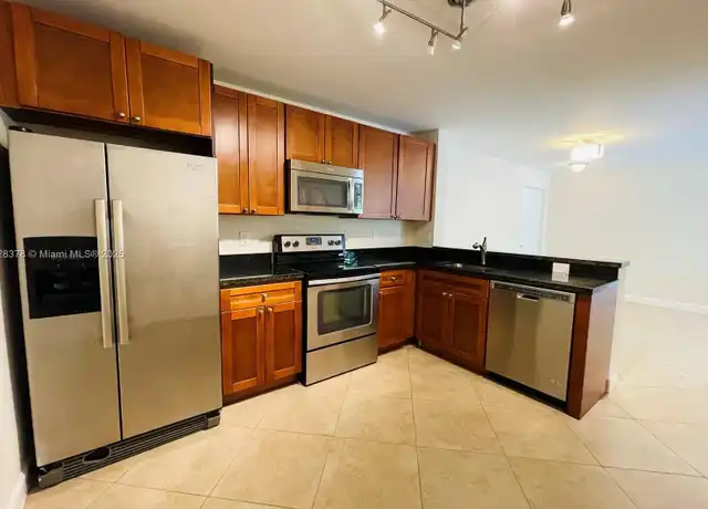 Property at 10101 W Sunrise Blvd #204, Plantation, FL, 33322, 1 bed, 1 bath, [object Object]