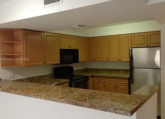 Property at 5221 Geneva Way #107, Doral, FL, 33166, 1 bed, 1 bath, [object Object]