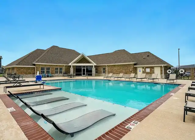 Property at Encore At Power Center - 2770 Power Centre Pkwy, Lake Charles, LA, 70607, 1 bed, 1-1.5 bath, [object Object]