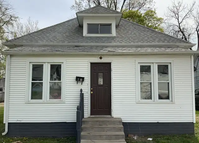 Property at 53 Lake St, Danville, IL, 61832, 4 beds, 1 bath, [object Object]