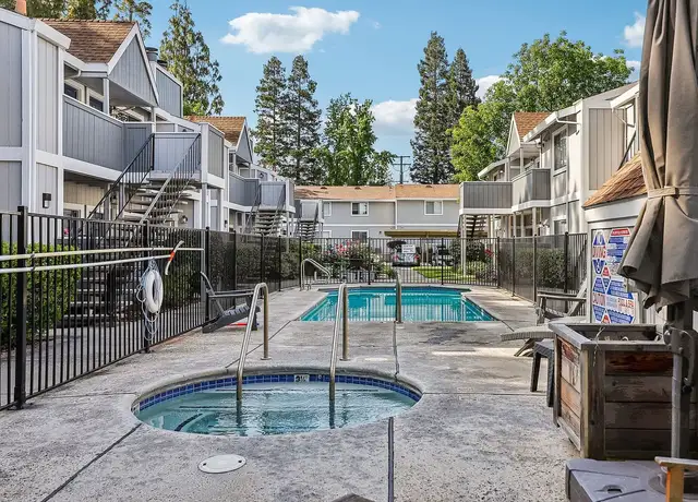 Photo of 4731 Whitney Ave, Carmichael, CA 95608