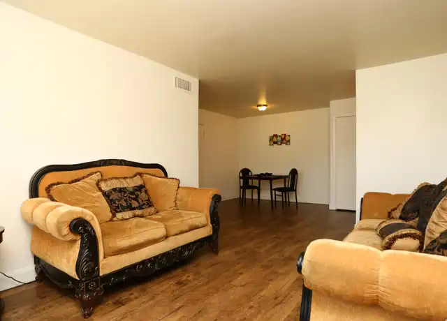 Property at 2724 Robinson Dr, Waco, TX, 76706, 3 beds, 1 bath, [object Object]