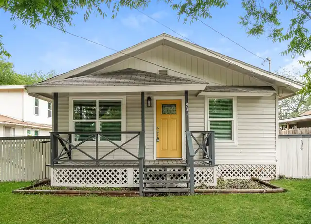 Property at 931 W Hutchins Pl, San Antonio, TX, 78221, 3 beds, 2 baths, [object Object]