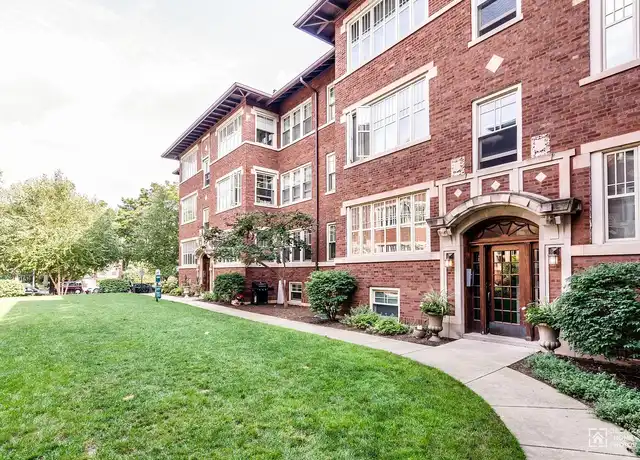 Property at Hinman Ave 632-40 N (Evanston) - 632 Hinman Ave, Evanston, IL, 60202, 2 beds, 2-2.5 baths, [object Object]