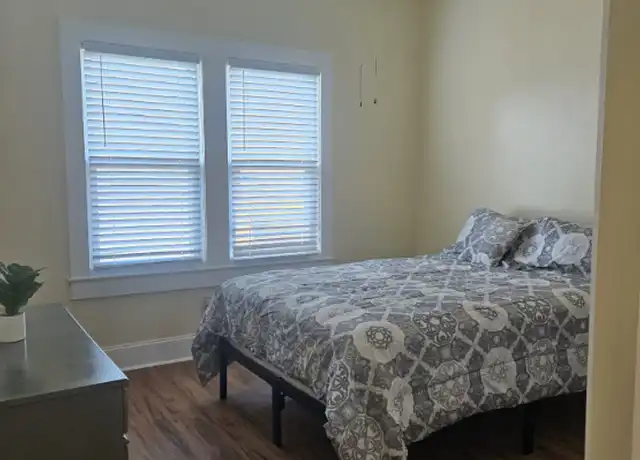 Property at 608 Central Dr NW, Concord, NC, 28027, 1 bed, 1 bath, [object Object]