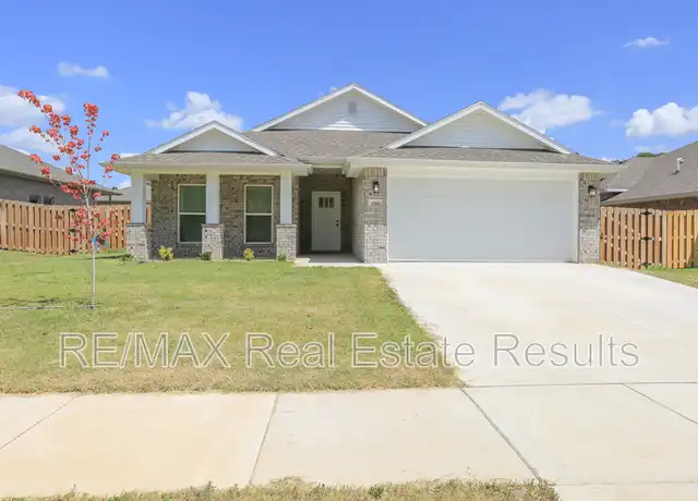 Property at 1510 Emmerson St, Centerton, AR, 72719, 3 beds, 2 baths, [object Object]