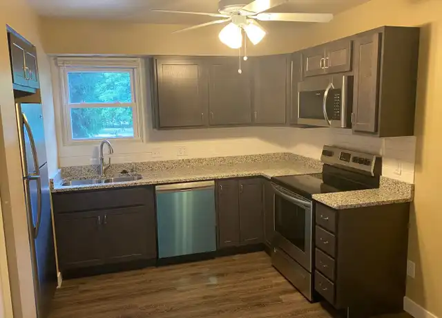 Property at 227 Walnut St Unit 227-03, Oregon, WI, 53575, 2 beds, 1 bath, [object Object]