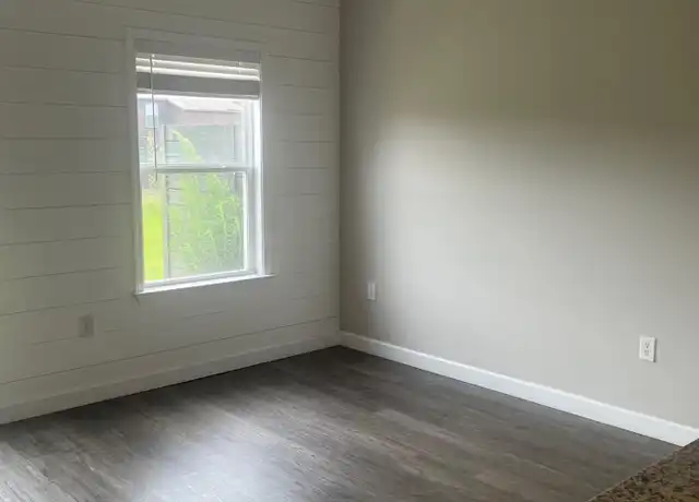Property at 1810 Stable Ln, Fort Walton Beach, FL, 32547, 3 beds, 2.5 baths, [object Object]
