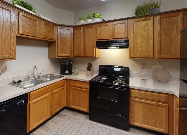 Property at Hilliard Park Apartments - 2485 Hilliard Park Blvd, Hilliard, OH, 43026, 2-3 beds, 2-2.5 baths, [object Object]