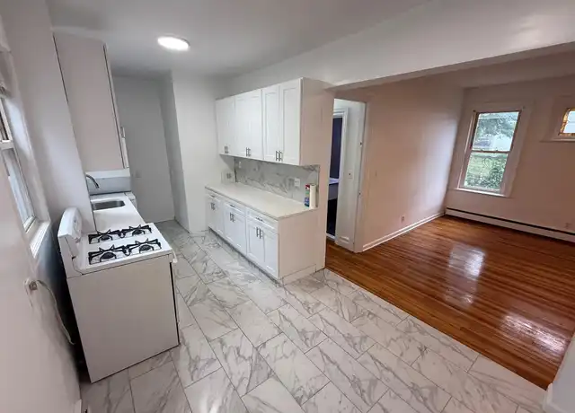 Property at 134 Crescent Pl Unit 1, Yonkers, NY, 10704, 3 beds, 1 bath, [object Object]