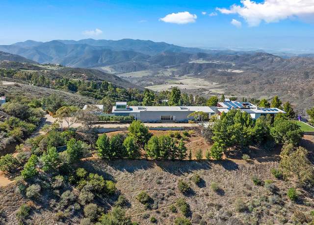 Photo of 9200 Cotharin Rd, Malibu, CA 90265