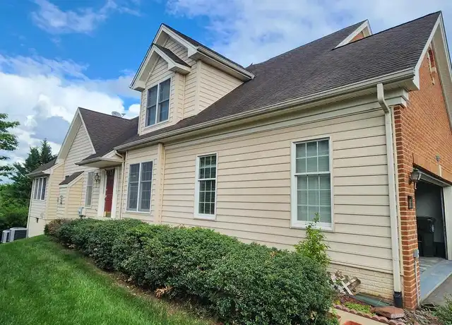 Property at 22862 Quante Sq, Ashburn, VA, 20148, 3 beds, 3.5 baths, [object Object]