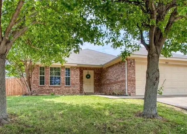Property at 1513 W Hercules Ln, Denton, TX, 76207, 3 beds, 2.5 baths, [object Object]