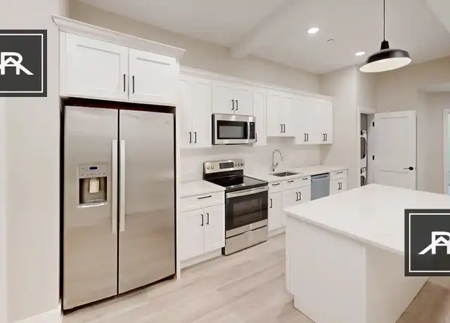 Property at 220-222 Tremont St Unit 1, Boston, MA, 02116, 3 beds, 2 baths, [object Object]