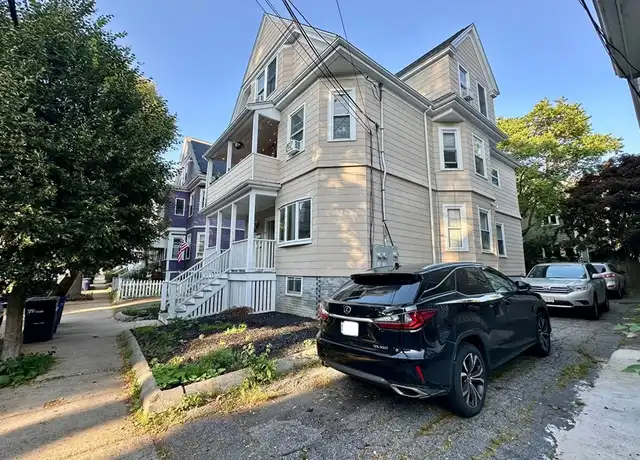 Property at 79 Rogers Ave Unit 1, Somerville, MA, 02144, 3 beds, 1 bath, [object Object]