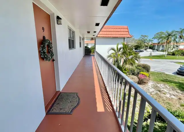Property at 2600 SE Ocean Blvd Unit E11, Stuart, FL, 34996, 1 bed, 1 bath, [object Object]