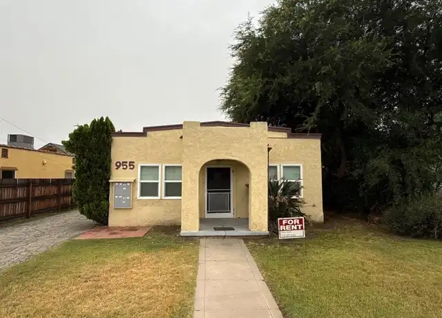 Property at 955 W C St, Colton, CA, 92324, 2 beds, 1 bath, [object Object]