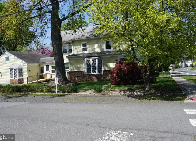 Property at 12 Union St, Kingston, NJ, 08528, 1 bed, 1 bath, [object Object]