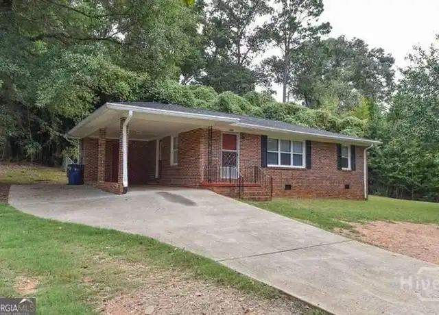Property at 105 Whitehead Ter E, Athens, GA, 30606, 3 beds, 1 bath, [object Object]