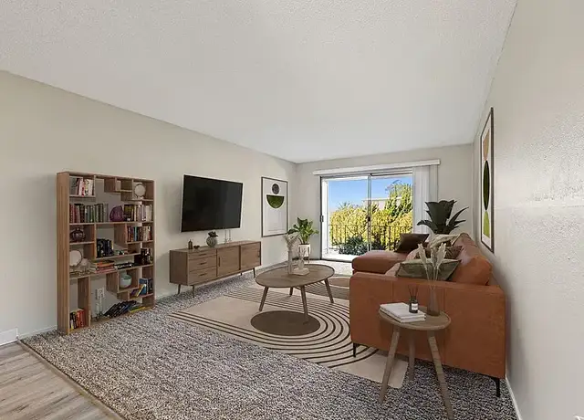 Photo of 2100 Miramonte Ave, Castro Valley, CA 94578