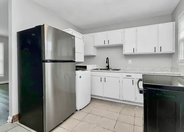 Photo of 314 Clarence St, Charlotte, NC 28216