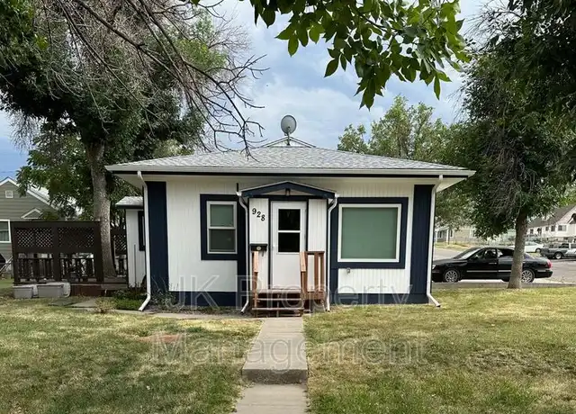 Property at 928 5th Ave NW, Great Falls, MT, 59404, 2 beds, 1 bath, [object Object]
