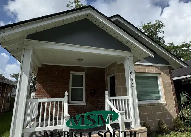 Property at 641 E 38th St, Savannah, GA, 31401, 2 beds, 1 bath, [object Object]