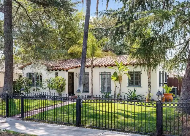 Property at 11074 Emelita St, North Hollywood, CA, 91601, 2 beds, 1 bath, [object Object]