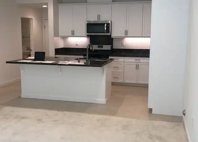 Property at 28741 Jardineras Dr, Valencia, CA, 91354, 3 beds, 2.5 baths, [object Object]