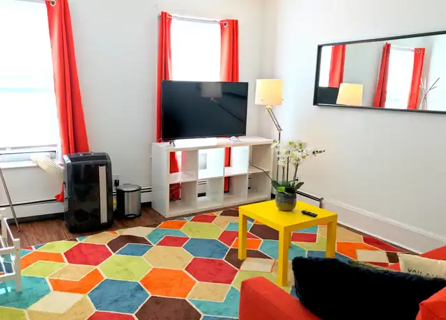 Property at 130 W 8th St #3, Boston, MA, 02127, 2 beds, 1 bath, [object Object]