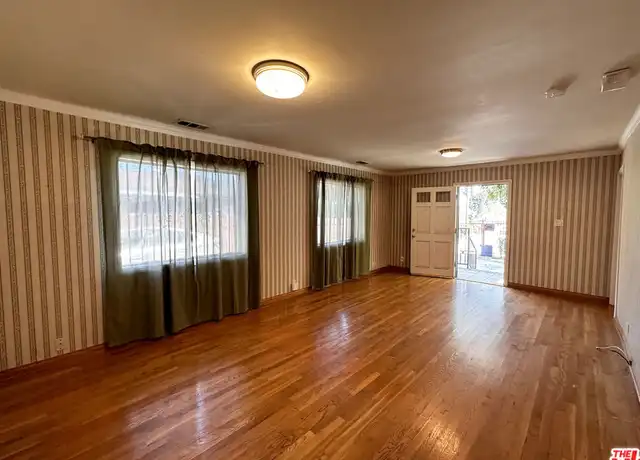 Property at 4337 Prospect Ave, Los Angeles, CA, 90027, 2 beds, 1 bath, [object Object]
